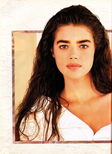 https://flic.kr/p/vYrRmZ | Bonne Bell 1991 | Denise Richards Average Looking People, Denis Richards, South Yemen, 90s Makeup Look, Bonne Bell, 90s Makeup, Reconstructive Surgery, Denise Richards, Long Dark Hair