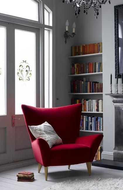 red wine color schemes for modern interior design and home decorating Bookshelf Ideas Living Room, Design Interior Modern, Furniture Apartment, Style College, Rooms Decor, Apartment Organization, Red Home Decor, Grey Home Decor, Design Salon