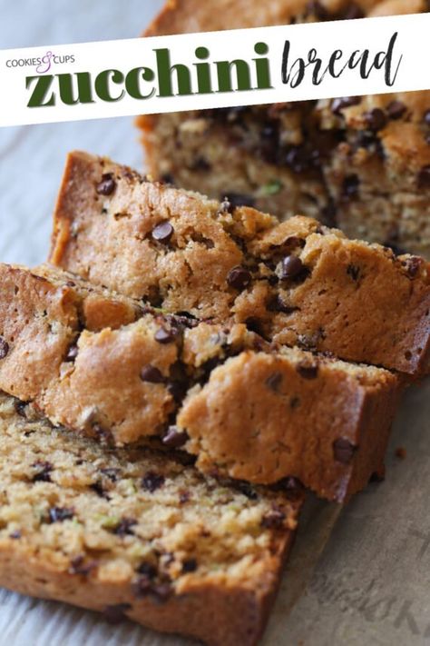 Easy Zucchini Bread Recipes, Easy Zucchini Bread, Best Zucchini Bread, Chocolate Chip Zucchini Bread, Zucchini Bread Recipe, Chocolate Chip Bread, Chocolate Zucchini Bread, Easy Zucchini, Zucchini Bread Recipes