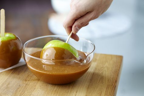 Caramel-dipped apples are loaded with whatever you choose. Fancy chocolate and nuts? Chopped cookies and marshmallows? No problem. You’re in charge. Caramel Candies, Bag Of Candy, Individually Wrapped Candy, Wrapped Candy, Quick Treats, Caramel Bits, Classic Candy, Caramel Candy, Chewy Candy