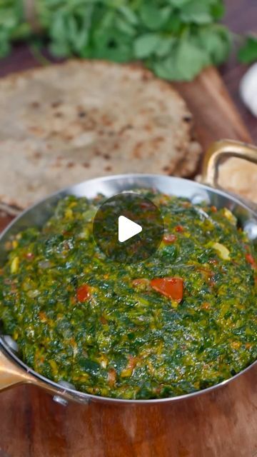 Methi Sabji Recipe, Easy Veg Recipes Indian, Veggie Food Recipes, Lehsuni Methi, Gujarati Sabji Recipe, Easy Dinner Recipes Indian, Easy Lunch Recipes Indian, Besan Recipe, Easy Recipes Indian