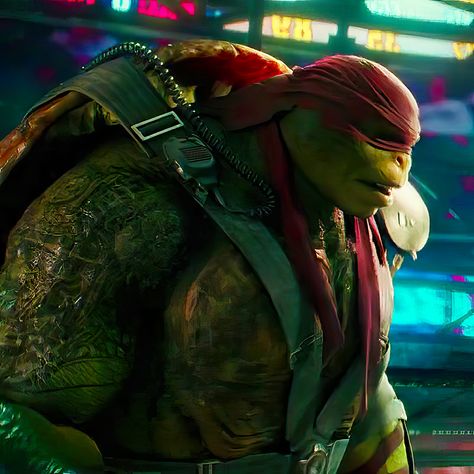 #ninjaturtles #tmnt #movie #film #raphael #icon #icons Raphael Tmnt Live Action, Ninja Turtles Live Action, Teenage Mutant Ninja Turtles Live Action, Raphael Teenage Mutant Ninja Turtles, Raphael Tmnt Movie, Raphael Tmnt 2014, Raphael Tmnt Bayverse, Tmnt 2014 Raphael, Bayverse Raphael