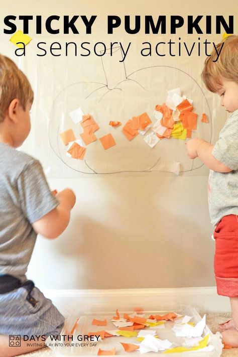 Toddlers and preschoolers love this sticky pumpkin and learn new textures as they play! Simple setup and a lot of fun for fall. Early Childhood Fall Activities, Pumpkin Sensory Activities For Toddlers, Mini Pumpkin Activities, Pumpkin Infant Activities, November Art Toddlers, Sensory Pumpkin Activities, Infant Pumpkin Activities, Provacations Preschool Fall, Pumpkin Theme Toddlers