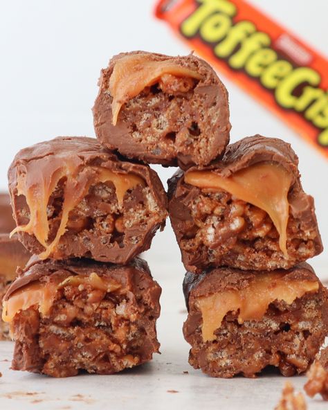 Gluten Free Toffee Crisp Recipe - Jessica's Kitchen Chewy Caramels Recipe, Gluten Free Twix, Chocolate Rice Crispy, Toffee Crisp, Chewy Caramel, Gluten Free Brands, Easy Peasy Recipes, Caramel Bits, How To Make Caramel