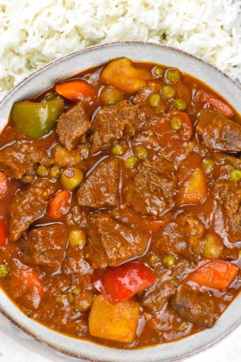 Filipino Beef Caldereta - GypsyPlate Beef Kaldereta Recipe, Kaldereta Recipe, Caldereta Recipe, Phillipino Food, Beef Caldereta, Easy Filipino Recipes, Beef Steak Recipes, Philippines Food, Filipino Dishes