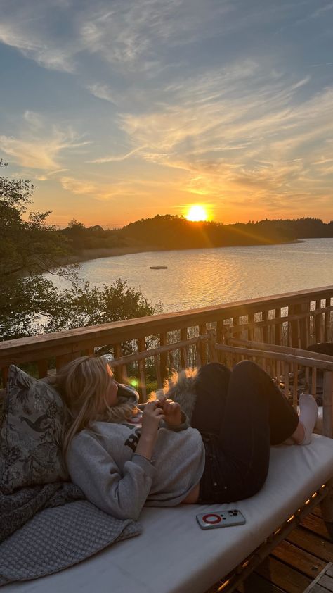 Watching the sunset 🌇- lake view, lake house, summerhouse, golden hour, Scandinavian summer Family At Lake House, Watch The Sunset Aesthetic, Lake House Scandinavian, Lake House Vibes Aesthetic, Lake House Life Aesthetic, Family Lake House Aesthetic, Lake House Aesthetic Summer Friends, Lakehouse Aesthetic Friends, Summer Lake House Aesthetic