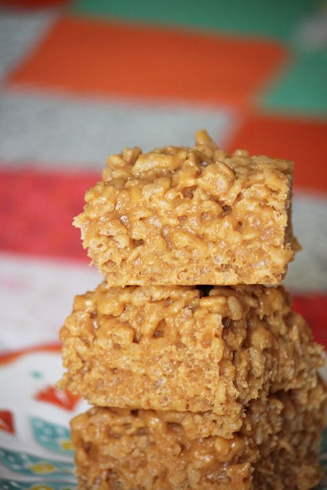 Peanut Butter Crispy Treats, Peanut Butter Rice Crispy, Peanut Butter Rice Crispy Treats, Peanut Butter Rice Crispies, Peanut Butter Rice Krispie Treats, Peanut Butter Rice Krispies, Krispie Treats Recipe, Krispy Treats, Rice Krispy