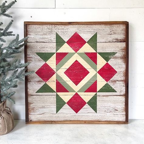 Christmas Quilt Blocks, Barn Signs, Painted Barn Quilts, Barn Quilt Designs, Barn Quilt Patterns, Star Quilts, Barn Quilt, Christmas Quilt, Barn Quilts