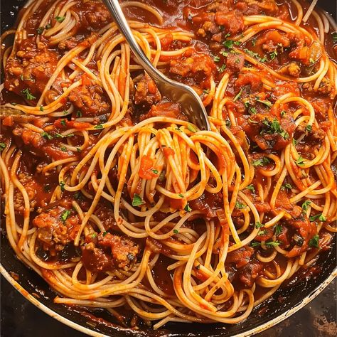 Old School Spaghetti Recipe, Southern Spaghetti Recipes, Chicago Spaghetti, School Spaghetti Recipe, Southern Spaghetti, Old School Spaghetti, Loaded Deviled Eggs, Bolognese Recipes, Mizithra Cheese