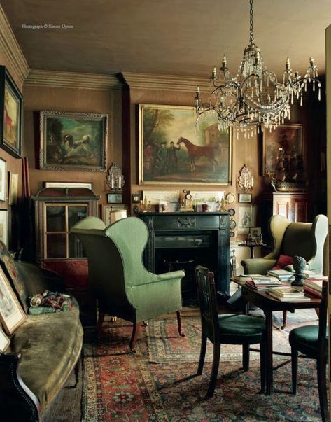 MARTHA MOMENTS: Avenue House: "A Home, An Office, A University" Arthur Kirkland, Country Style Interiors, English Cottages, Victorian Home Decor, English Interior, English Country Decor, Eclectic Living, English Decor, House Gallery