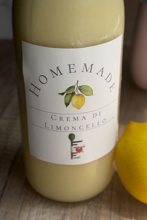 Lemoncello Cream Drinks, Lemoncello Recipes Diy, Quick Limoncello Recipe, How To Make Limoncello, Homemade Limoncello Recipe, Limoncello Recipe Desserts, Limoncello Cream Recipe, Lemonchello Drinks Cocktails, Creamy Limoncello Recipe