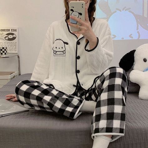 Kawaii Home, Sanrio Clothes, Kawaii Pajamas, Pajama Outfit, Warm Pajamas, Sleep Clothes, Pajama Fashion, Checkered Pants, Winter Pajamas