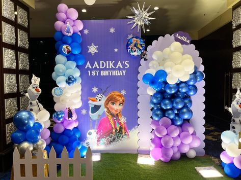 Frozen theme decor #frozen #frozentheme #elsa #birthday #birthdaygirl #birthdaytheme #tranding #explore #balloons #balloondecor #insta #instadaily #music #musician Frozen Balloons, Simple Stage Decorations, Elsa Birthday, Lights Wedding Decor, Lights Wedding, Stage Decoration, 1st Birthday Decorations, Frozen Theme, Balloon Decor