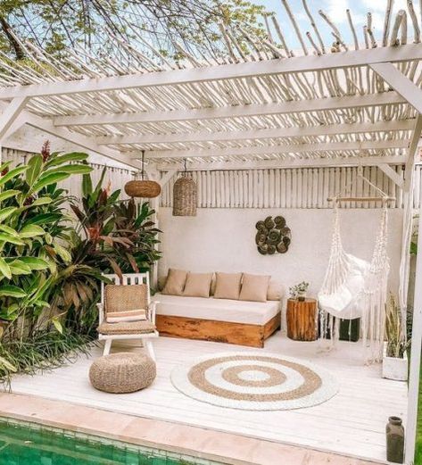 Mediterranean Decor, Simple Furniture, Space Decor, Decoration Inspiration, Backyard Patio Designs, Tropical Decor, Outdoor Rooms, Backyard Decor, Beach House Decor