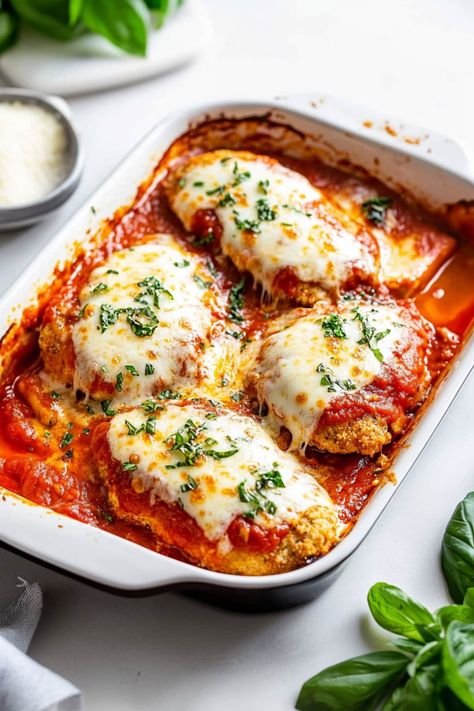 Best Chicken Parmesan Recipe, Best Chicken Parmesan, Baked Chicken Parm, Chicken Marinara, Fried Chicken Cutlets, Chicken Cutlet Recipes, Chicken Parmesan Recipe, Parmesan Recipe, Chicken Parmigiana