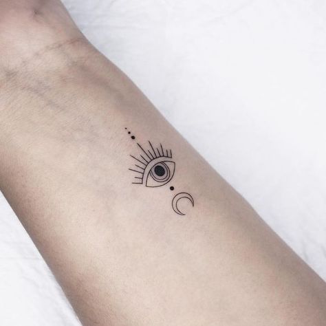 Top 105 Best Third Eye Tattoos - [2020 Inspiration Guide] Third Eye Tattoos, Tattoo Diy, Unique Small Tattoo, Evil Eye Tattoo, Tattoo Line, Inspiration Tattoos, Cat Tattoos, Tiny Tattoo, Poke Tattoo