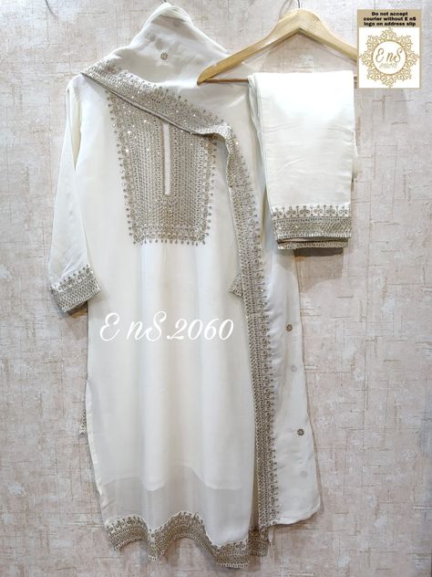 White Velvet Suit, Kurti Aesthetic, Traditional Ira, Lace Dress Design, Simple Kurta Designs, Desi Fashion Casual, Pakistani Fancy Dresses, Fancy Dresses Long, Dress Design Patterns