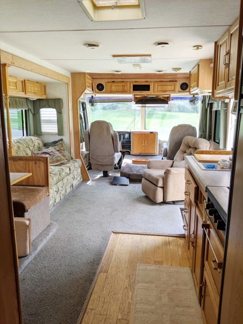 Our 1990's Class A RV Renovation Progress Report Kombi Trailer, Rv Decorating, Motorhome Remodel, Rv Redo, Motorhome Interior, Rv Interior Remodel, Rv Renovation, Wallpaper Luxury, Class A Rv