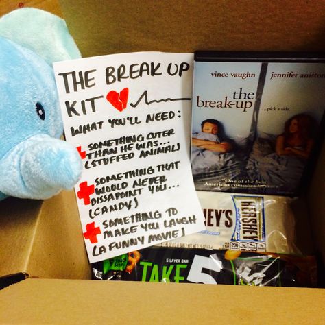 💔The Break Up Kit💔 Pinterest: @psilovvyou Breakup Gift Ideas, Breakup Baskets Friends, Break Up Kit, Break Up Gift Basket, Break Up Package Friends, Breakup Kit For Best Friend, Break Up Kit For Best Friend, Break Up Care Package Ideas Friends, Breakup Box For Best Friend