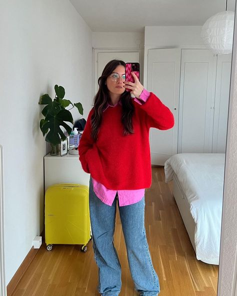 we have grandpa style today 🎀 and a new book to read | Instagram Fall Winter Outfits Colorful, Fashion Outfits Colourful, Winter Outfits Aesthetic Colorful, Cute Colorful Fall Outfits, Casual Dress Work Outfit, Winter Colour Outfits, Colourful Street Style, Colourful Academia Outfit, Colorful Outfits Winter