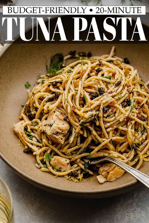 Tuna Sauce For Pasta, Tuna Pasta Recipes Easy, Tuna Steak Pasta, Spaghetti And Tuna Recipes, Canned Tuna Pasta Recipes, Canned Tuna Dinner, Healthy Tuna Pasta, Pasta With Tuna, Canned Tuna Pasta