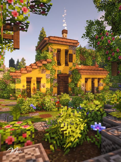 Italian Style Minecraft House, Boho Minecraft Houses, Mesa Houses Minecraft, Minecraft Dream House, Yellow Terracotta House Minecraft, Minecraft Vineyard House, Minecraft Italy Village, Italian Minecraft Builds, Earthy Minecraft House