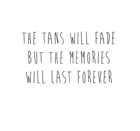 End of summer <3 Summers End Quotes, End Of Summer Insta Captions, Enjoying The Last Days Of Summer Quotes, Quotes About Vacation Memories, Summer Memories Quotes, Summer Quotes Summertime, End Of Summer Quotes, Cute Summer Quotes, Summer Quotes Instagram