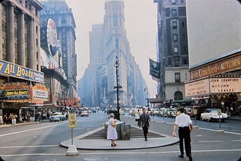 Times Square, 1956 San Myshuno, Nyc Baby, Tall Buildings, Empire State Of Mind, Nyc Girl, Nyc Life, New York Life, Busy City, City That Never Sleeps