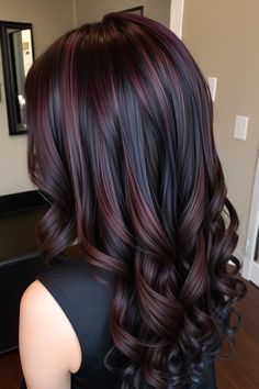 Brunette Hair With Highlights, Spring Hair Color, Red Highlights, Long Dark Hair, Hair Color Highlights, Hair Color And Cut, Spring Hairstyles, Haircuts For Long Hair, Fall Hair Color