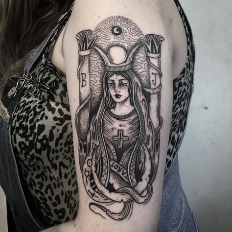 High Priestess Drawing, The High Priestess Tattoo, High Priestess Tarot Tattoo, High Priestess Tattoo, Priestess Tattoo, Celestial Tattoo, Tarot Card Tattoo, Tarot Tattoo, Rider Waite Deck