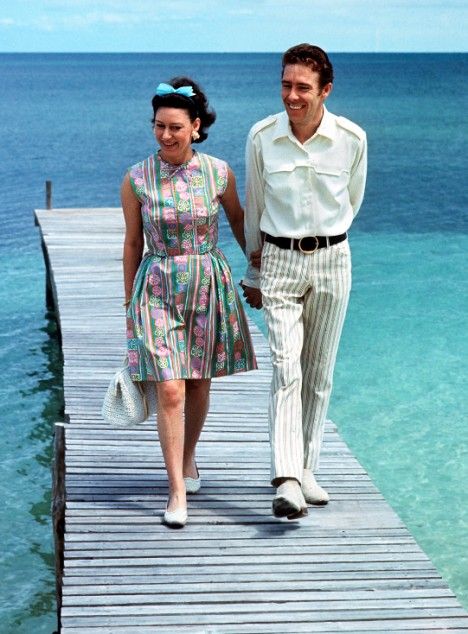 Princess Margaret and Lord Snowdon Bahamas 14 March 1967 via DailyMail.com Prinses Margaret, Lord Snowdon, Sarah Chatto, Princesa Margaret, Princesa Elizabeth, Royal Marriage, Margaret Rose, Reine Elizabeth, Princes Diana