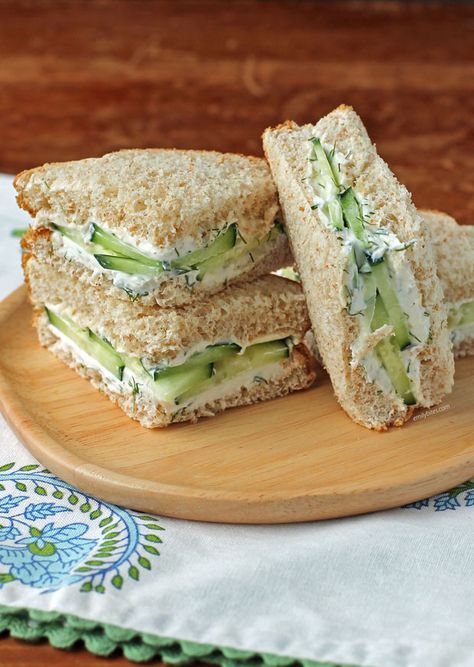 Cucumber Tuna Sandwiches, Chopped Sandwich, Emily Bites, Cucumber Sandwich, Tasty Salads, Pescatarian Diet, Vegan Sandwiches, Food Addict, Cucumber Sandwiches