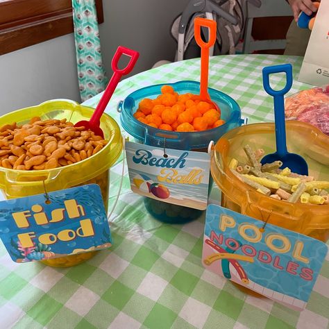 When someone asks you for beach themed snack signs, you gotta go extra #beachlife #beachparty #beachsnacks Beach Parties Ideas, Fun Summer Birthday Party Ideas, Bora Bora Themed Party, Beach Party Theme Food, Beach Birthday Party Snacks, Beach Themed Food For Party, The Big One Surf Birthday Food, Diy Beach Party Decorations, Beach Birthday Party Theme