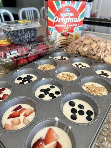 Pancake Mix In Muffin Tin, Pancakes In Muffin Tin Breakfast, Cinnamon Pancake Muffins, Pancake Mix Muffins Easy, Muffins From Pancake Mix Recipes, Pancake Bites Muffin Tins, Paula Deen Coleslaw Recipe, Muffin Tin Pancakes, Pancake Muffins Recipe