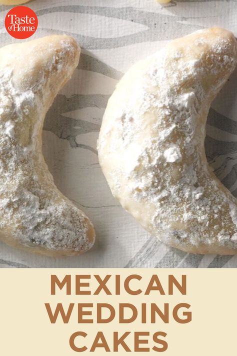 Mexican Wedding Cakes Mexican Baking, Mexican Wedding Cake Cookies, Mexican Wedding Cakes, Everyday Cookies, Mmm Cookies, Mexican Wedding Cookies Recipes, Easy Bakes, Mexican Wedding Cake, Mexican Cookies