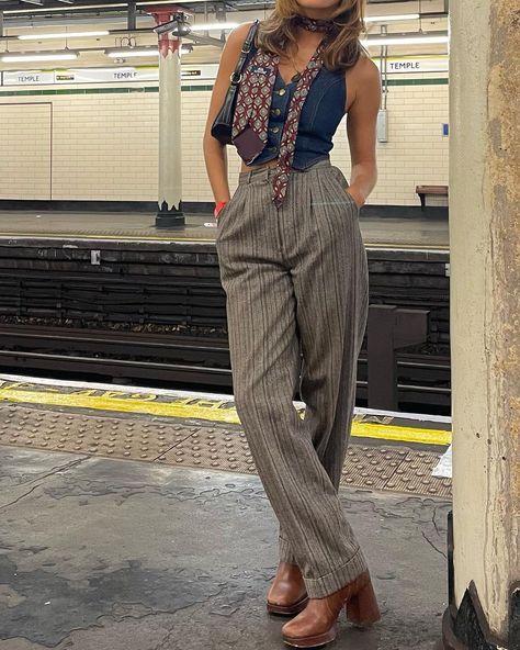 Stile Pin Up, Look Grunge, Mode Hippie, 70s Outfits, Chique Outfits, Looks Street Style, Mode Inspo, Mode Vintage, Mode Inspiration