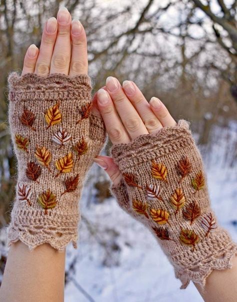 Bruges Lace, Glove Pattern, Crochet Gloves Pattern, Knitted Mittens, Crochet Fingerless Gloves, Hand Gloves, Fingerless Gloves Knitted, Crochet Gloves, Crochet Diy