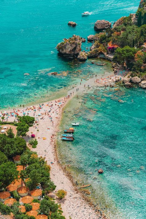 15 Very Best Places In Sicily To Visit - Hand Luggage Only - Travel, Food & Photography Blog Taormina Sicily Italy, Visit Sicily, Sicily Travel, Taormina Sicily, Italy Beaches, Relaxing Travel, Cities In Italy, Africa Do Sul, Sicily Italy