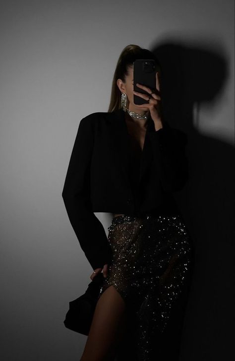 Sequin Aesthetic, Outfit Elegantes, Looks Pinterest, Nye Outfits, New Years Outfit, Looks Party, Eve Outfit, New Years Eve Outfits, Looks Street Style