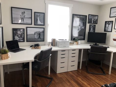 Office Space 2 Desks, Office Room Ideas For Couples, Two People Desk Setup, 2 Corner Desk Office, Sharing Office Space Ideas, Office Interior Design For Two, Couple Work Space Office Ideas, Sharing Office With Husband, Office Ideas Two People