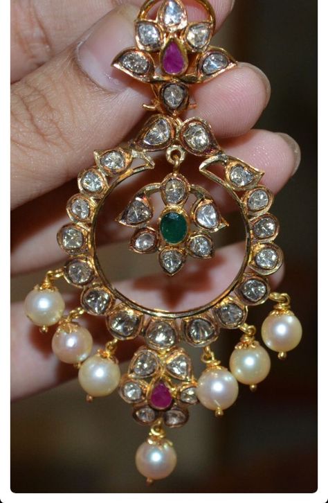 Earrings More Traditional Kundan Earrings, Gold Jhumka Earrings, Wedding Jewellery Collection, Bangles Jewelry Designs, Diamond Jewelry Designs, Bridal Gold Jewellery Designs, Gold Jewellery Design Necklaces, Jewelry Design Earrings, Gold Earrings Designs