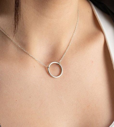 Silver Circle Necklace, Circle Necklaces, Compass Necklace Silver, Edgy Necklace, Minimalist Jewelry Silver, Simple Silver Earrings, Minimalist Necklace Silver, Minimalistic Jewelry, Eternity Necklace