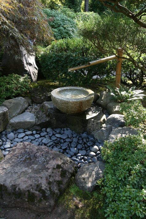 Japanese Water Feature, Zen Fountain, Japanese Water Garden, Japanese Garden Backyard, Beautiful Japanese Gardens, Garden Japanese, Small Japanese Garden, Japanese Garden Landscape, Zen Garden Design