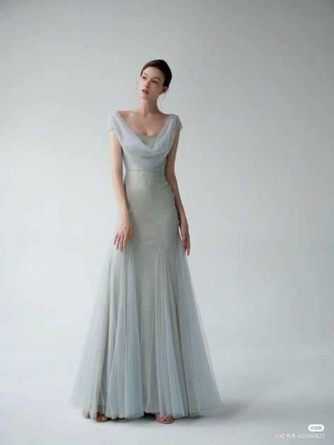 Tulle Dress Grey, Boat Neck Evening Gown, Aesthetic Evening Gown, Dresses That Make You Look Taller, Grey Evening Gown, Vintage Gala Dress, Ethereal Dress Blue, Elegant Gown Aesthetic, White Tie Dress Code Gowns