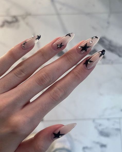 Simple Birthday Nail Ideas, Iris Nails, Idol Nails, Material Gworl, Star Nail Designs, Punk Nails, Aesthetic Nails, Grunge Nails, Her Nails