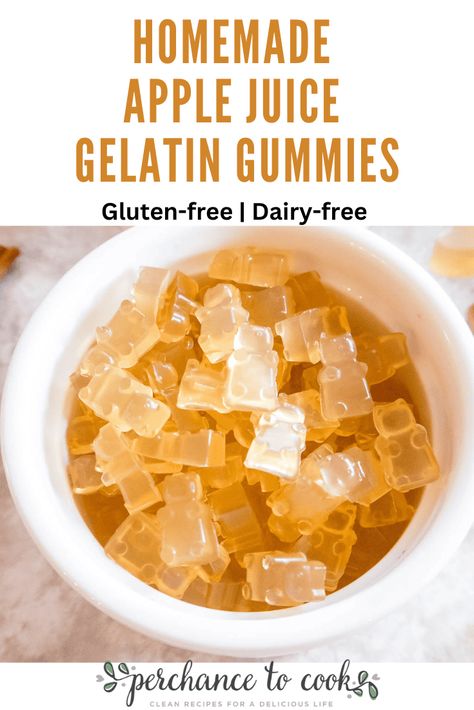 Gelatin Juice Gummies, Diy Sour Gummies, Make Your Own Gummy Bears, Homemade Gummies With Juice, Homemade Gummies Recipe, Homemade Fruit Snacks With Juice, Homemade Gummies Healthy Kids, Fruit Snacks Gummies, Gummy Sweets Recipe