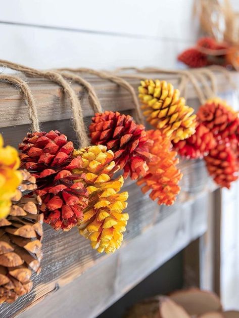 Diy Fall Decor With Pinecones, Simple Diy Fall Crafts For Kids, Simple Diy Fall Crafts, Autumn Pinecone Crafts, Painting Pine Cones Diy, Fall Diy Table Decor, Fall Season Decor, Craft With Pinecones, Autumn Natural Decorations