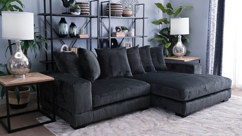 Classic Luxury Living Room, Salons Cottage, Oversized Sectional Sofa, 2 Piece Sectional Sofa, Luxury Living Room Decor, Upholstered Chaise, Cottage Living Rooms, Sofa Chaise, Upholstered Sectional