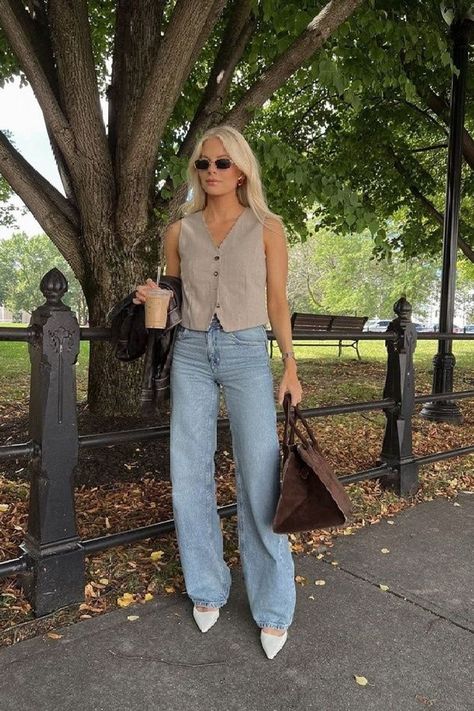 Fall Ball Cap Outfits, Fall Fashion Wide Leg Jeans, Outfit Ideas Arizona, Pre Fall Aesthetic, Timeless Business Casual, French Quarter Outfit, Cute Fall Outfits For Warm Weather, Nashville Rainy Day Outfits, Fall Outfits Winery