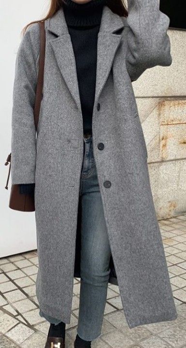 Light Grey Wool Coat Outfit, Palto Woman Winter Coats 2023, Boyfriend Coat Outfit, Grey Coat Outfits For Women, Palto Woman Winter Coats, Palto Woman, Black Wool Coat Outfit, Grey Wool Coat Outfit, Grey Jacket Outfit